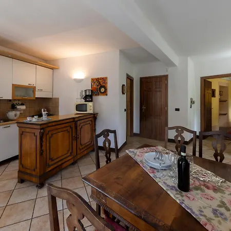 Casa Relax With Garden In Front Of The