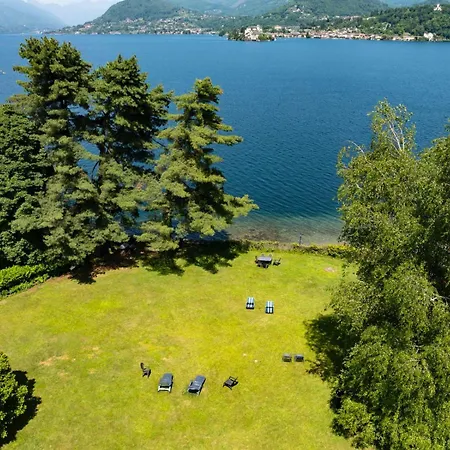 Casa Relax With Garden In Front Of The